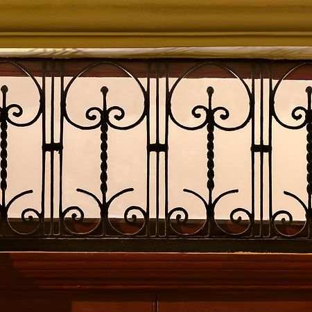 The Snop House Bed and Breakfast Senglea Exteriör bild